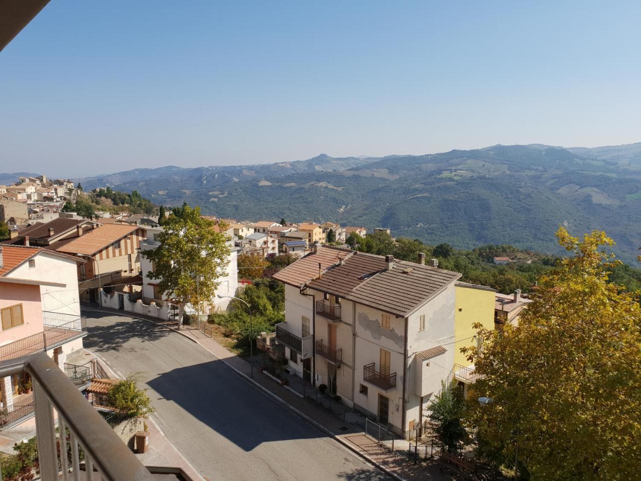 Casa-albergo Tiroasegno Hotel Lama dei Peligni